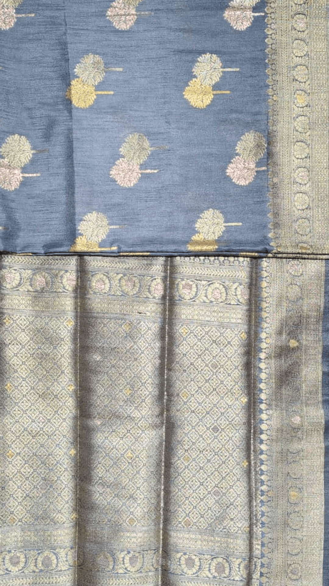 Dola Silk Saree With Bp