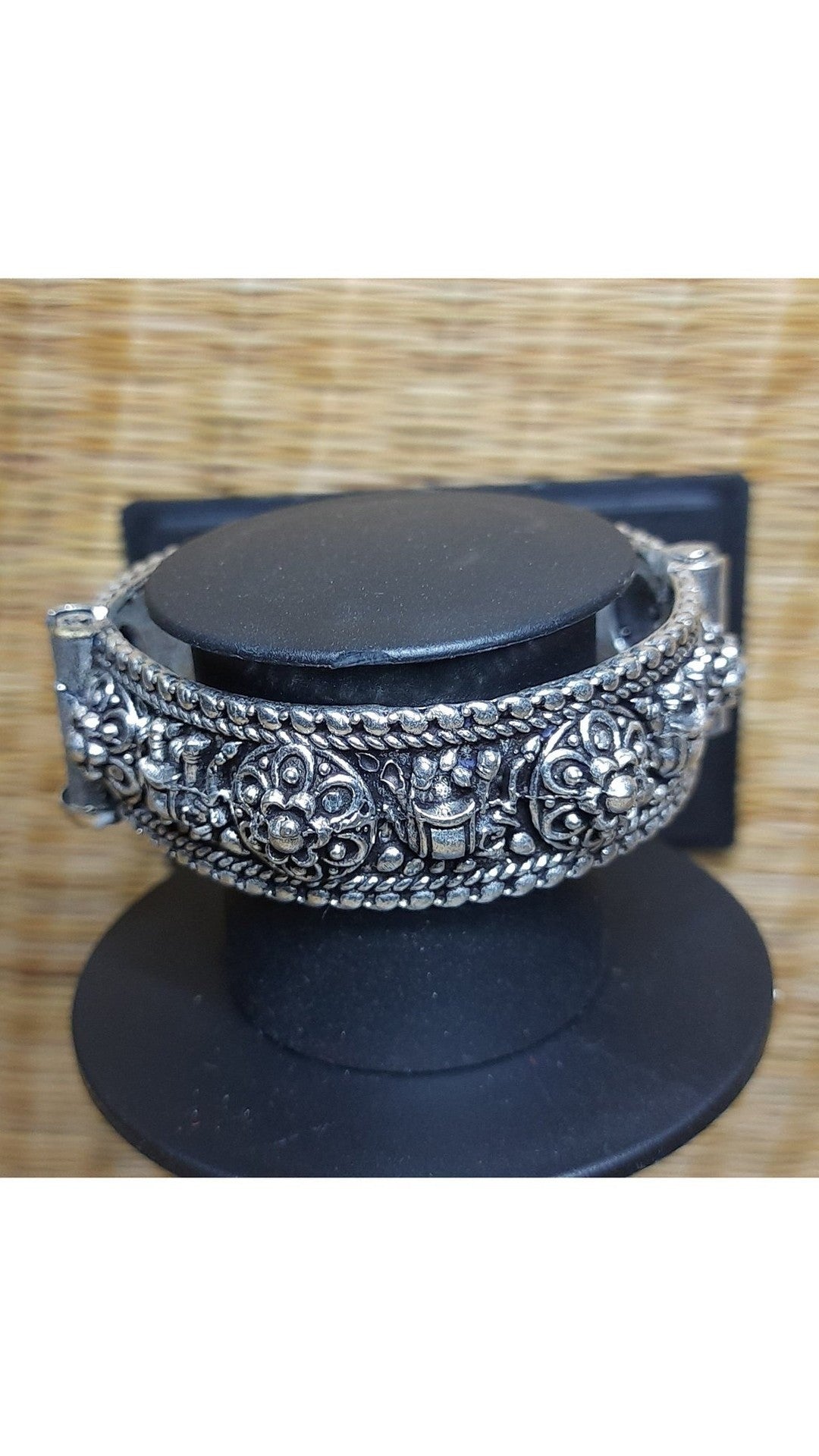 OXIDIZE BANGLE