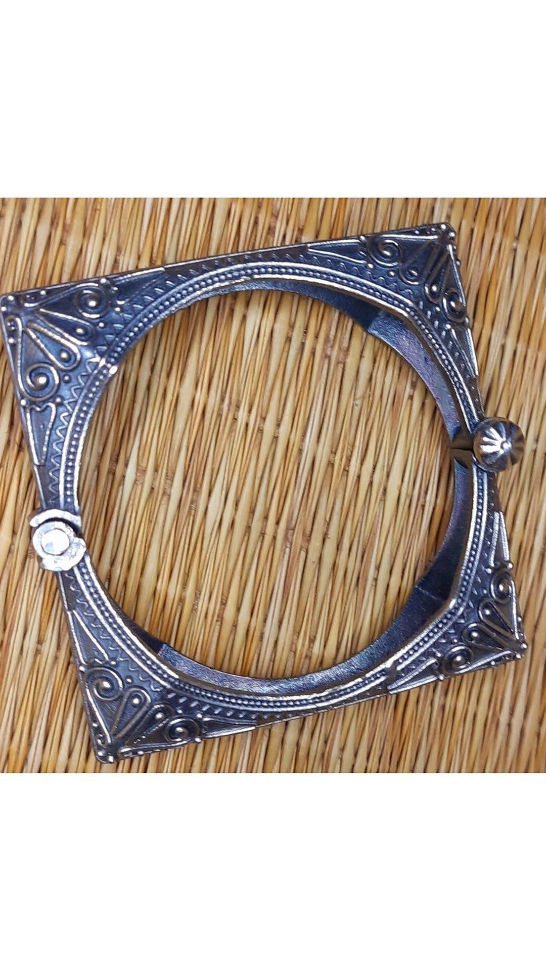 OXIDIZE BANGLE