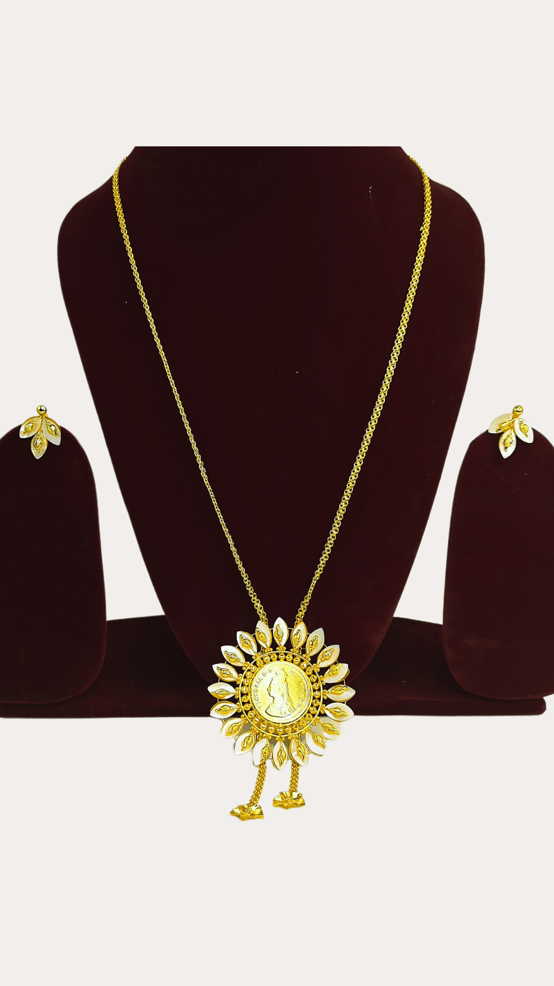 Gold Plated Shell Tie Chain