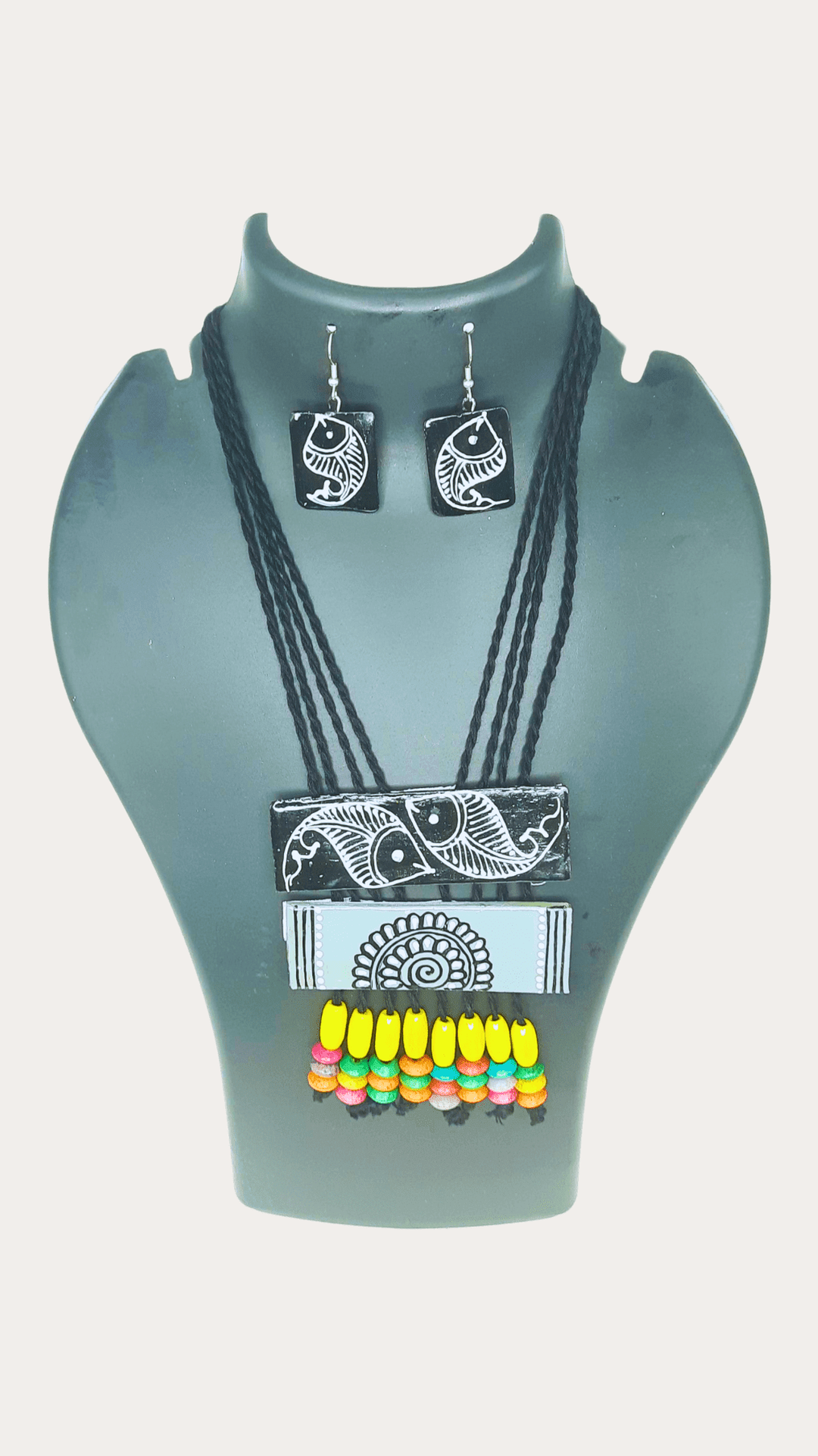 Clay Hand Paint Necklace