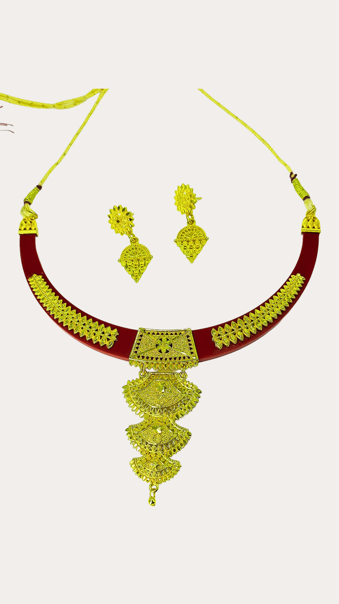 POLA NECKLACE