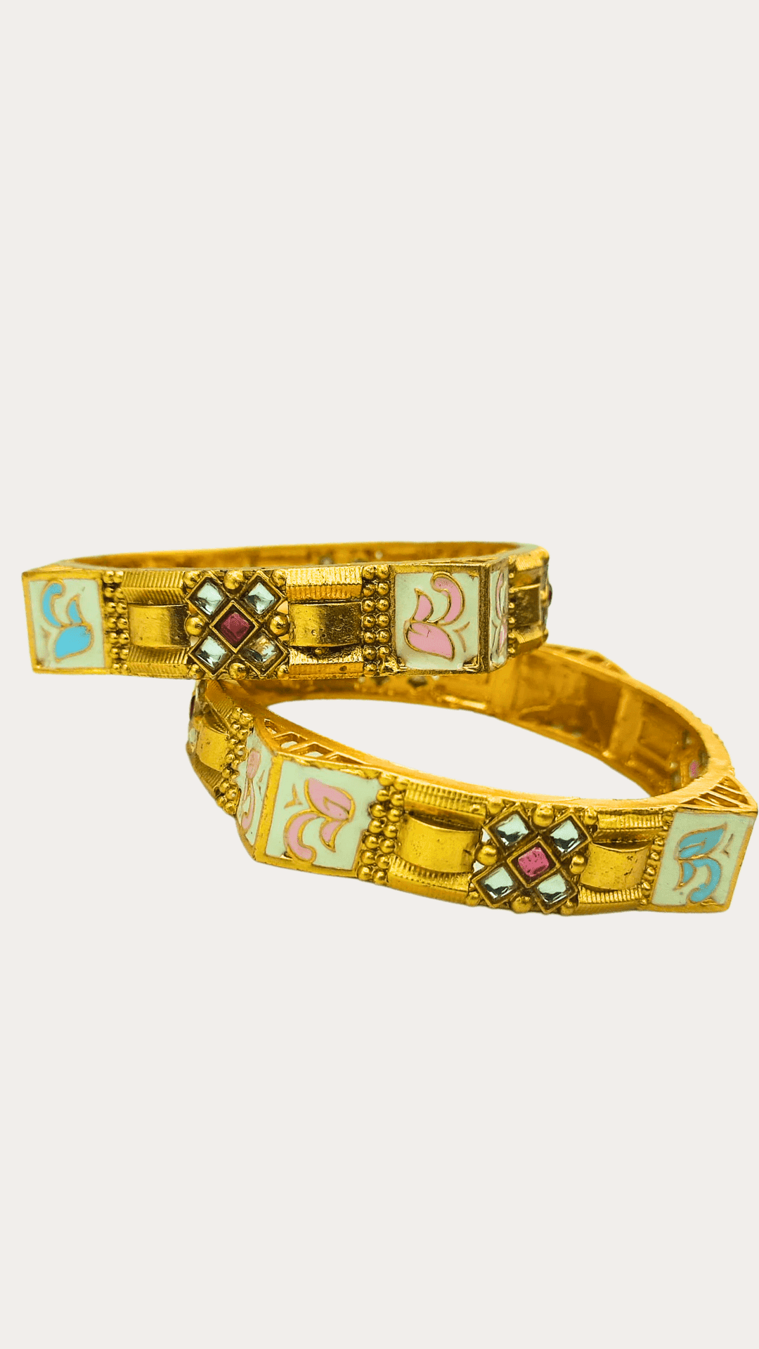 Single rajasthani square shaped single bangle