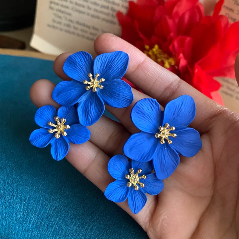 Hibiscus Hangings blue