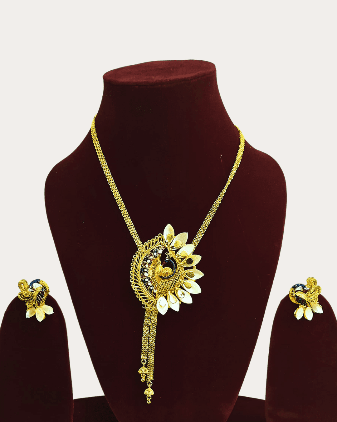 Gold Plated Shell Tie Chain