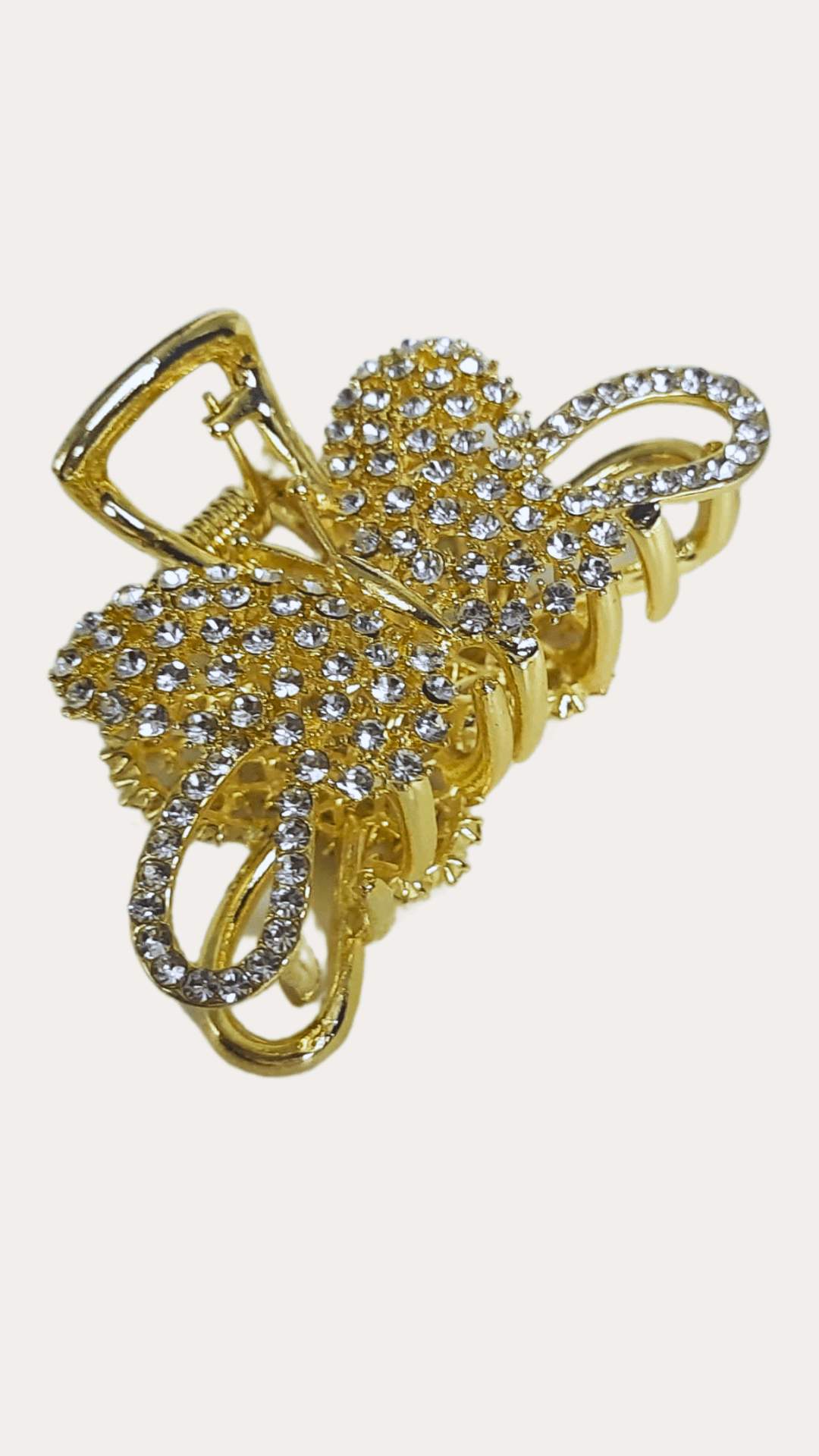 Metal Butterfly Shaped Stone Work Claw Catcher