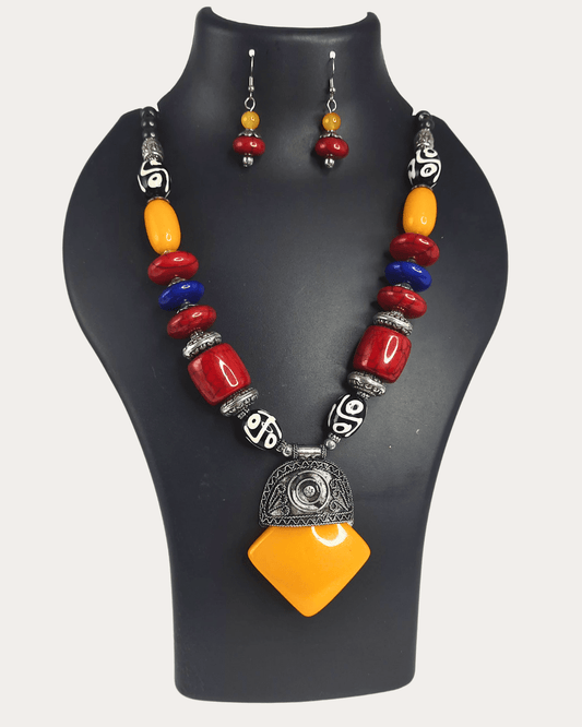 Zephyrr Yellow Beads Pendent Necklace