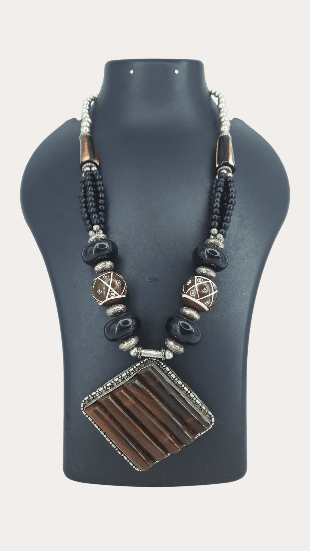 Black and Brown Natural Resin Beads Necklace