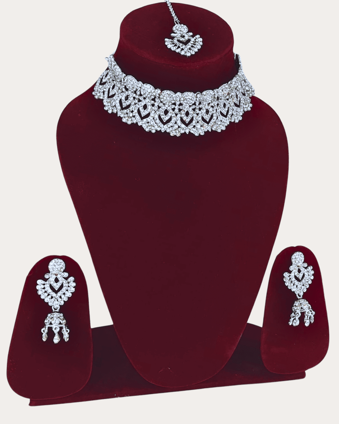 Artificial Rhodium White Stone Necklace Set With Mang Tikka