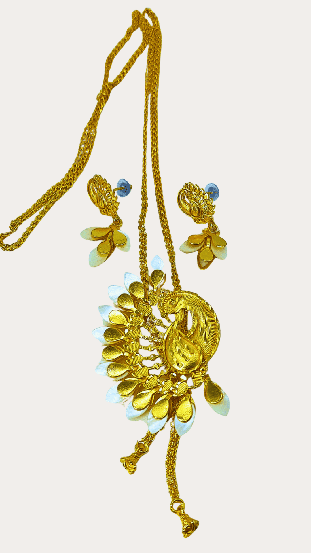 Gold Plated Peacock Motif Shell Tie Chain Set
