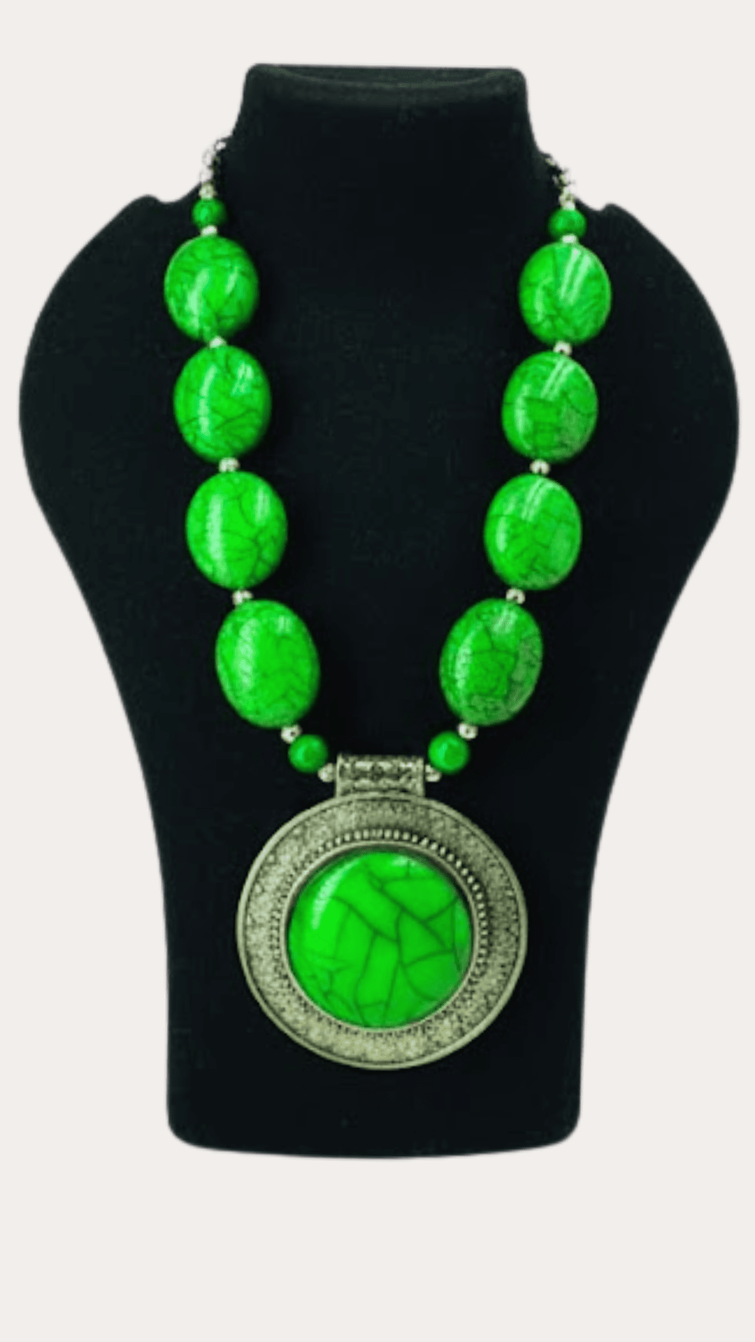The Malachite Medallion Beads Necklace