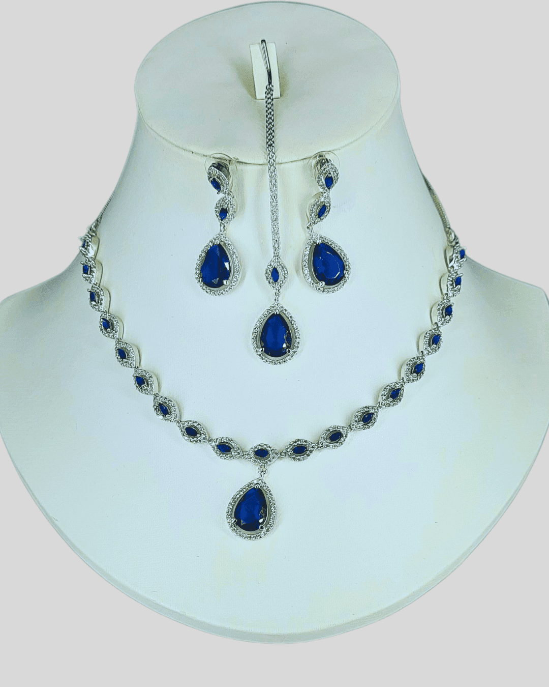 COSTUME NECKLACE SET