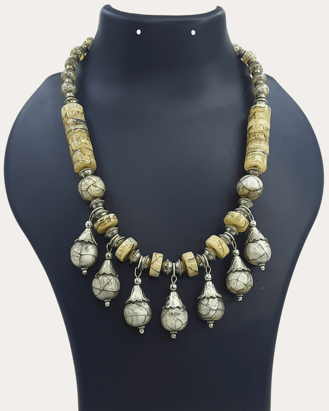 Beads Ocean Offwhite Colour Necklace