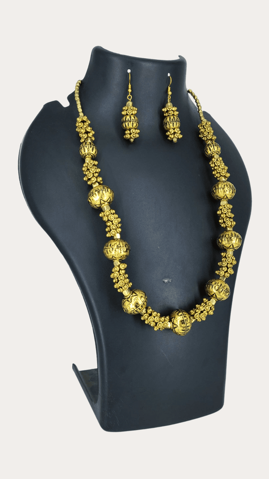 Golden Replenished Beads Necklace