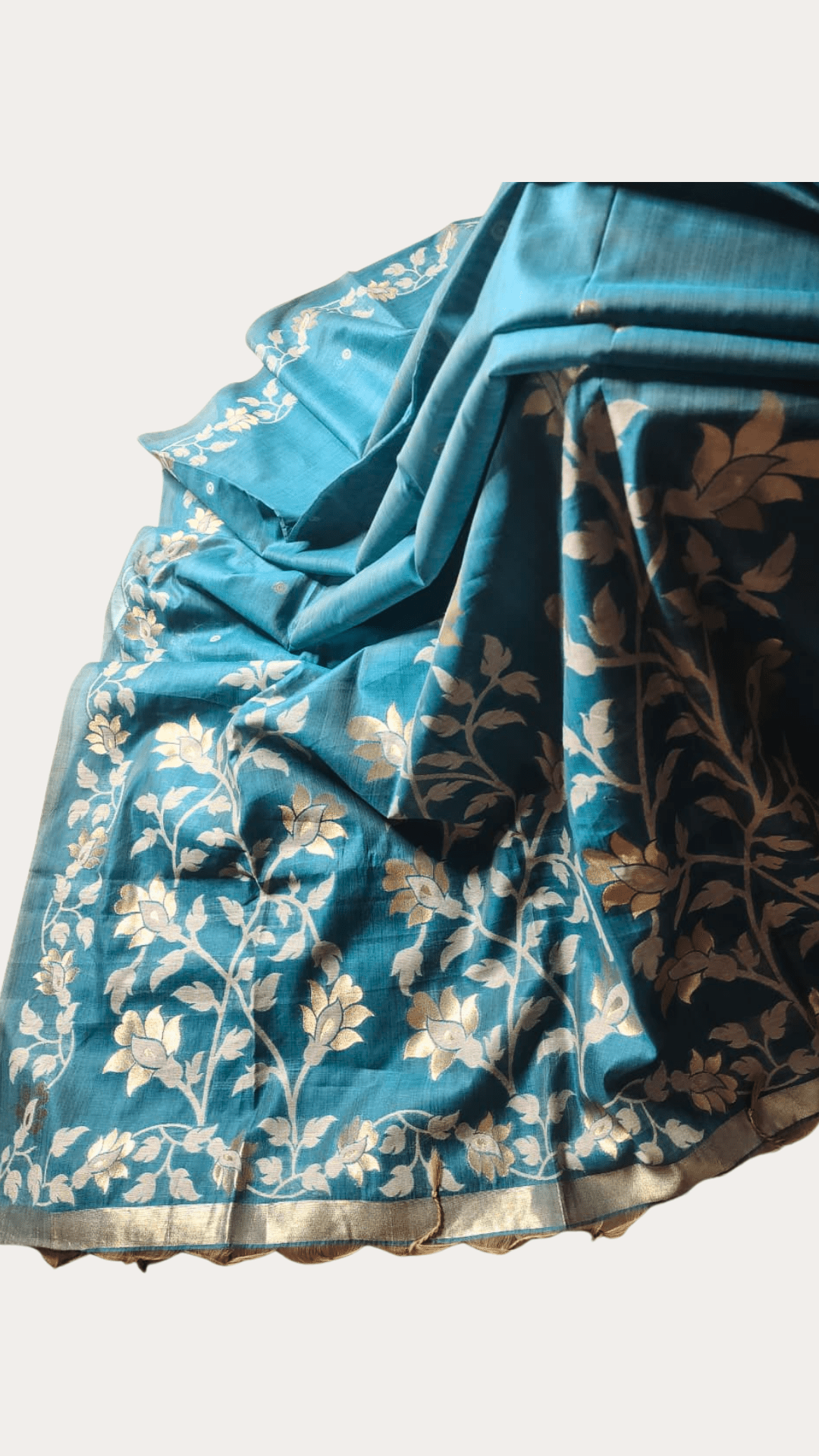 Handloom Muslin Jamdani Saree With Bp