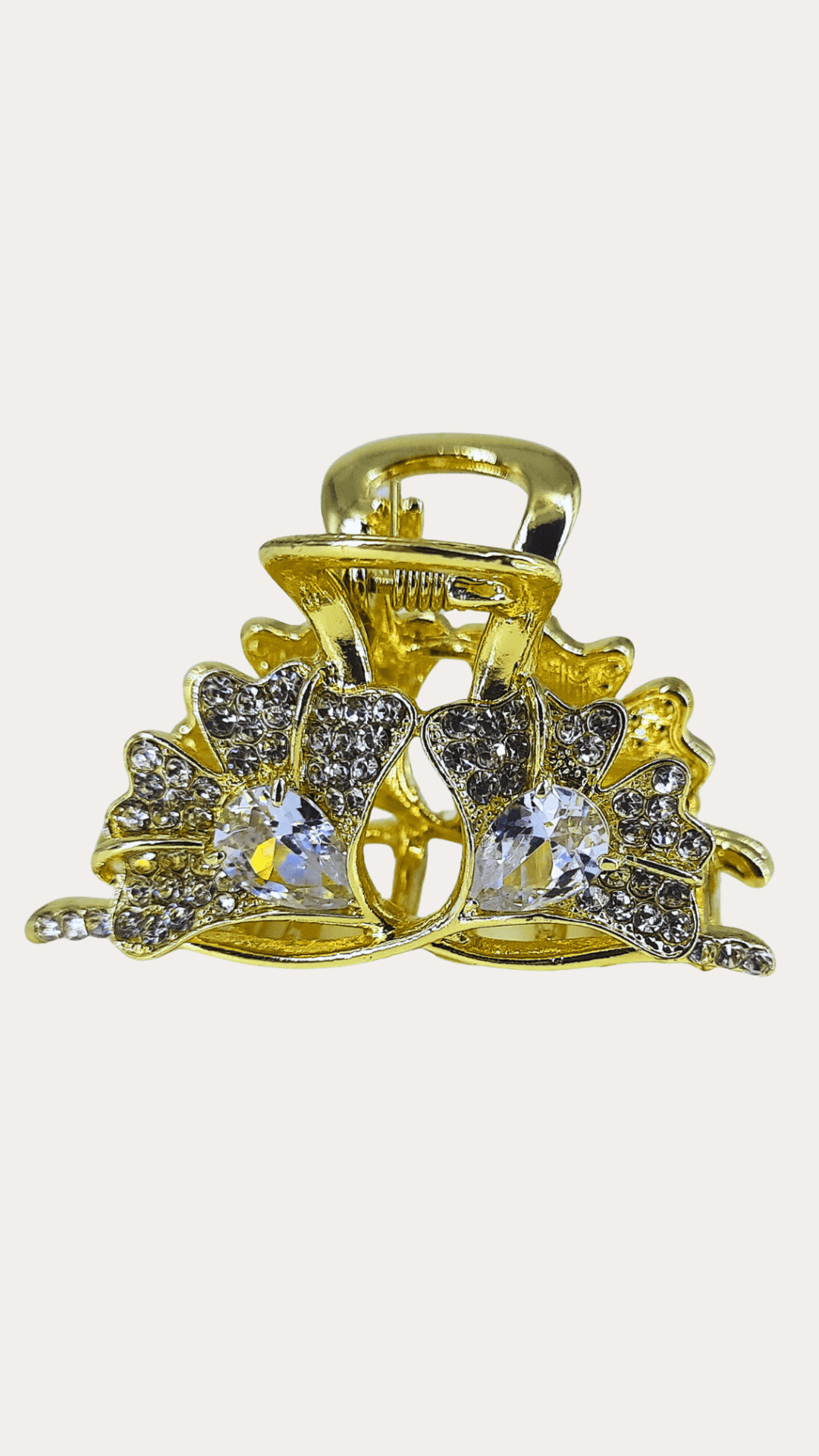 Elegent Metal Butterfly Shaped Stone Work Claw Catcher