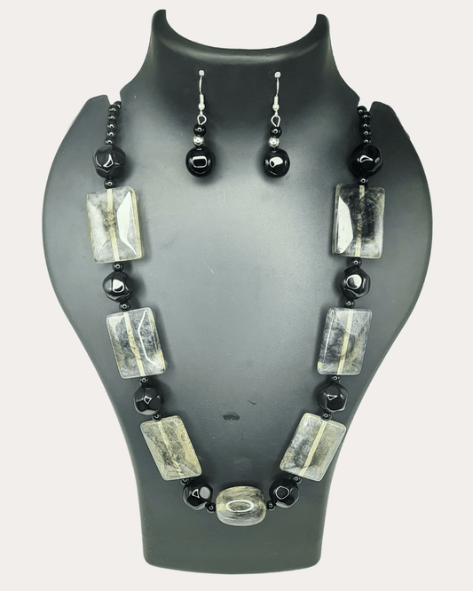 Beads Necklace {black}