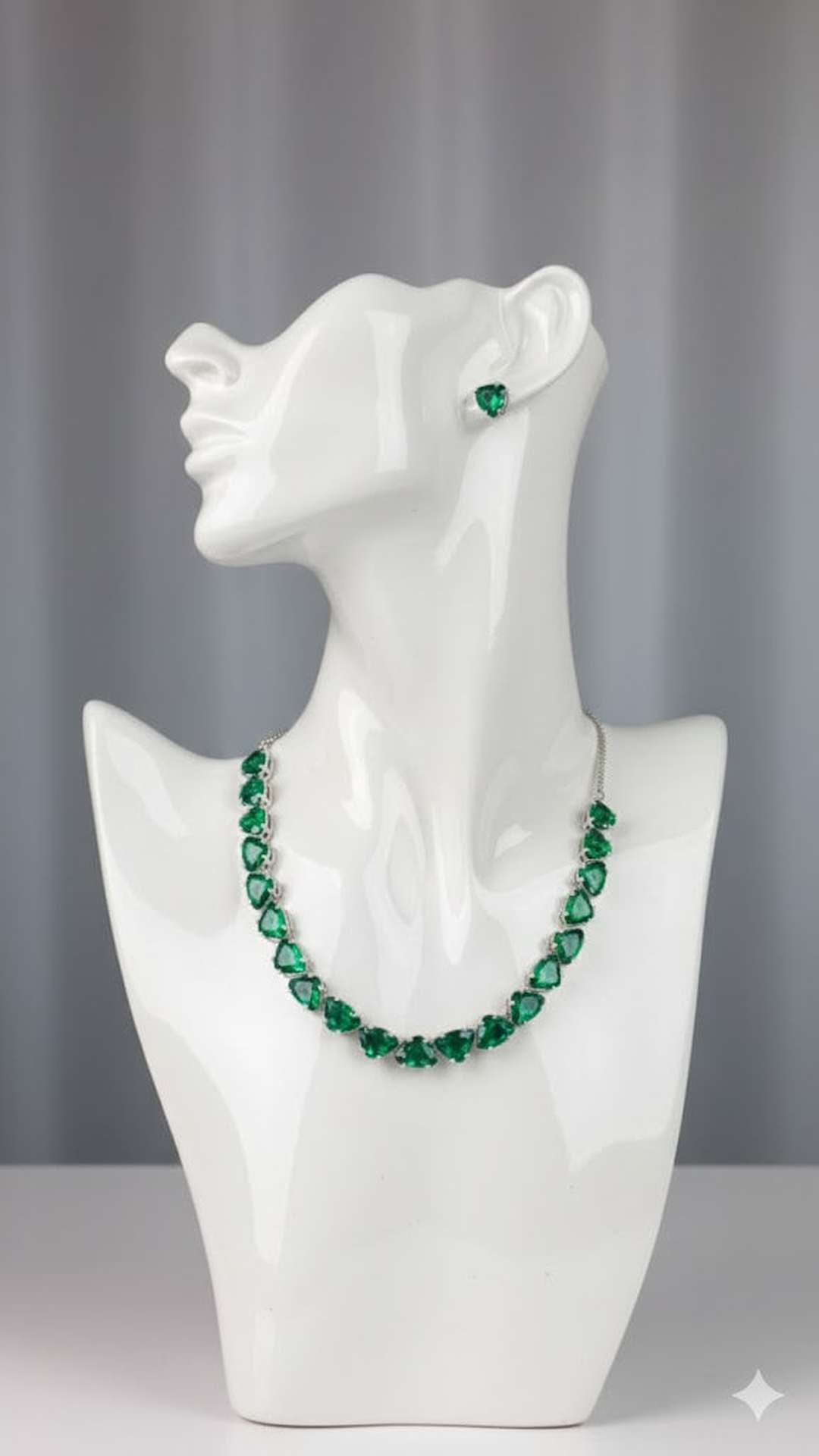 Costume Triangle Shaped Ad Emerald Green Colour Necklace Set